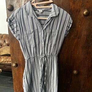 Ladies button up dress